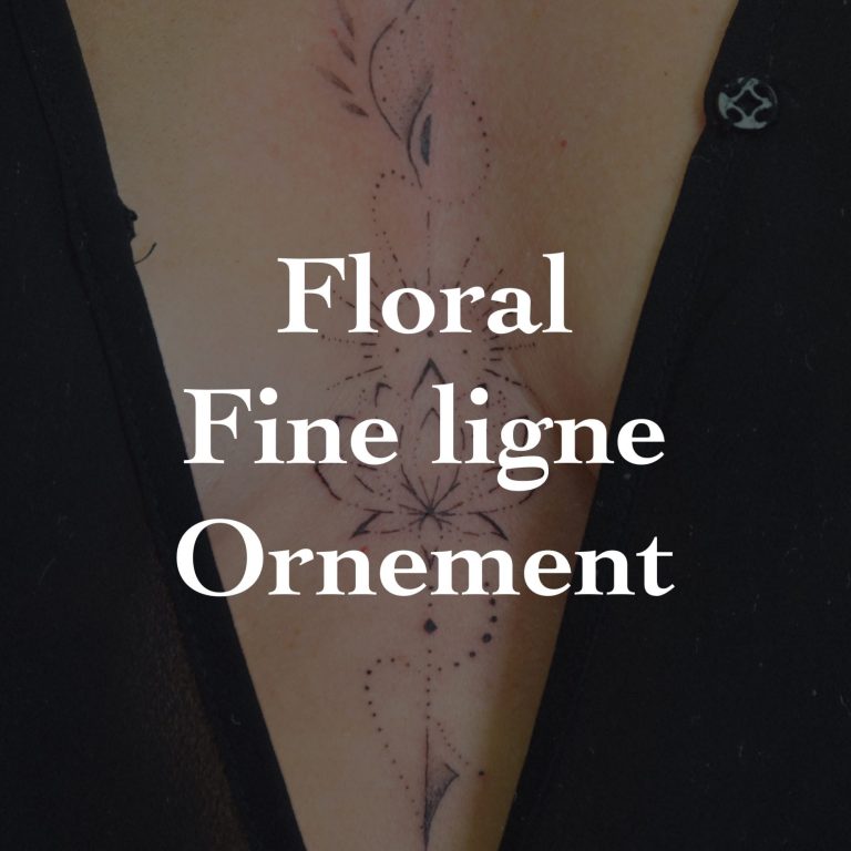 Tatouage ornemental en fine ligne sur la peau, avec des mots "Floral Fine ligne Ornement".